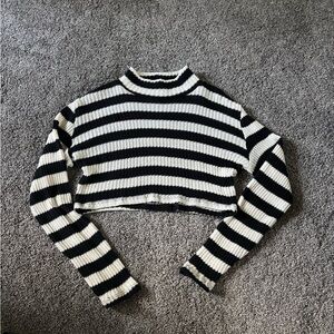 Zara Black and White Striped Cropped Sweater